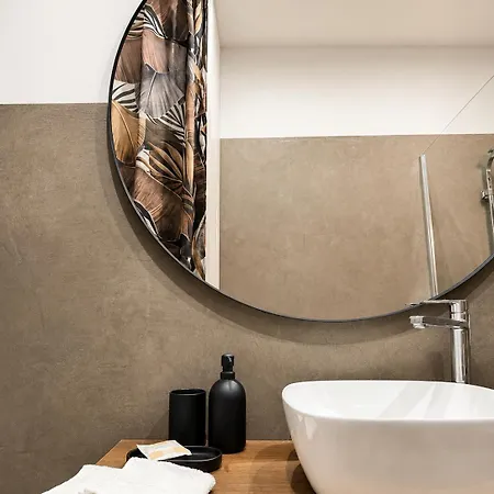 Apartament Dimora Lessa *